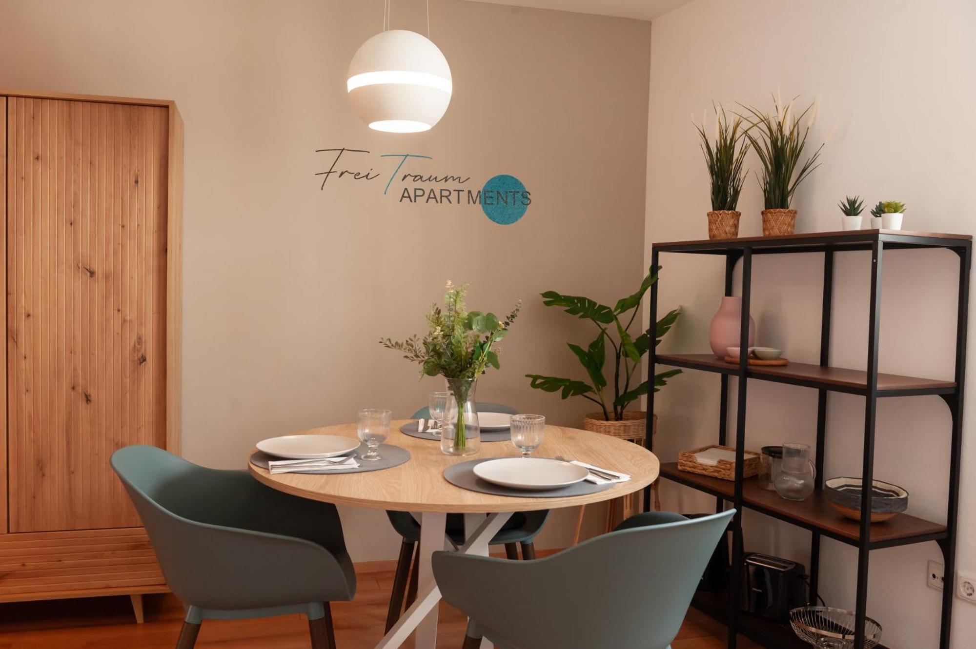 Freitraum Apartments No3 City Mit Eigenem Garten 바트노이슈타트안더살레 외부 사진